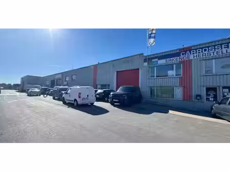 bâtiment d’entreprise à louer à merksem pour € 16.906