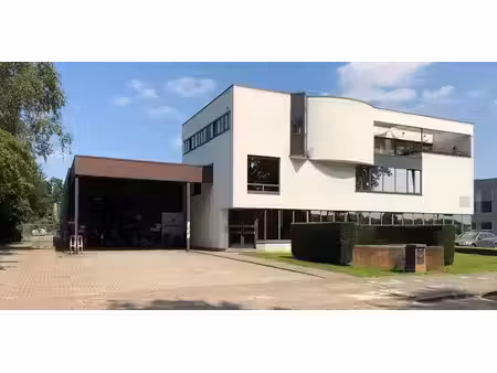 bâtiment d’entreprise à louer à wilrijk pour € 13.000