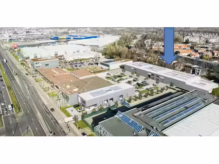bâtiment d’entreprise à louer à wilrijk pour € 7.064