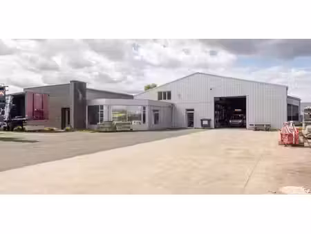 bâtiment d’entreprise à vendre à hamont pour € 750.000