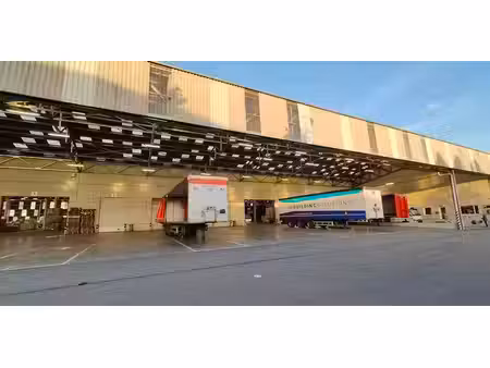 bâtiment d’entreprise à louer à ruisbroek pour € 8.810