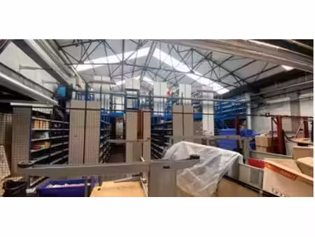 bureau à louer à anderlecht pour € 6.923