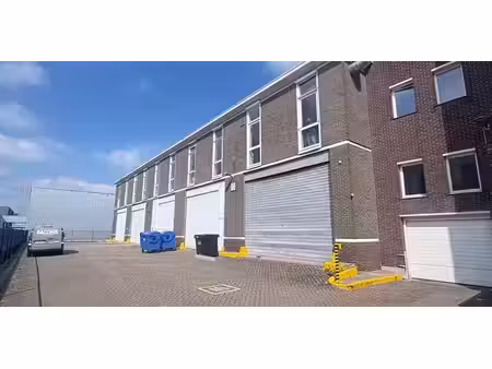 entrepôt à louer à antwerpen pour € 7.000