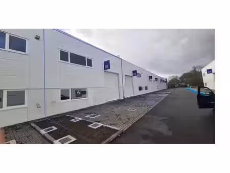sous option - entrepôt à louer à evergem