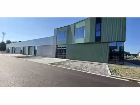 entrepôt à louer à hasselt pour € 1.662