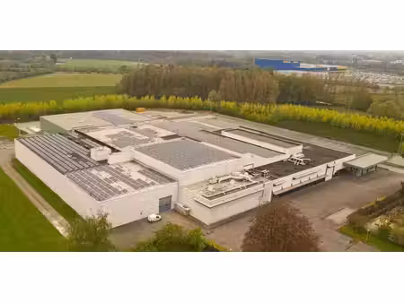 entrepôt à louer à hasselt pour € 1.800
