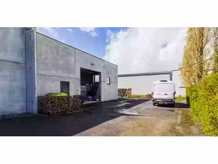 entrepôt à louer à thorembais-les-béguines pour € 1.350