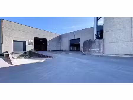 entrepôt à louer à desselgem pour € 9.000