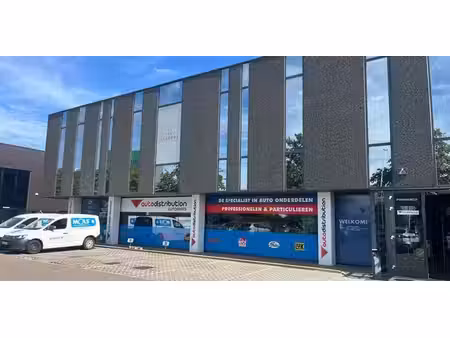 bien commercial à louer à hasselt pour € 9.025