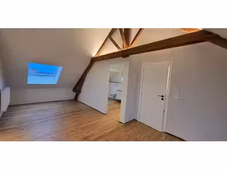 maison à louer à braine-l'alleud pour € 1.750 avec 3 chambres à coucher