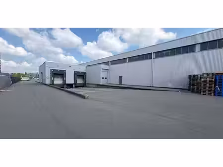 bâtiment d’entreprise à louer à antwerpen pour € 40.000
