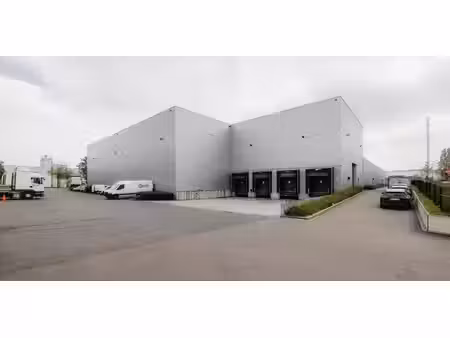bâtiment d’entreprise à louer à kobbegem pour € 35.564