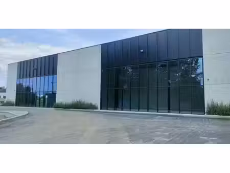bâtiment d’entreprise à louer à marcq pour € 1.440