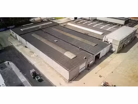 bâtiment d’entreprise à louer à heist-op-den-berg pour € 1.629
