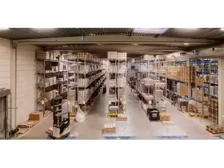 bâtiment d’entreprise à louer à londerzeel pour € 39.697