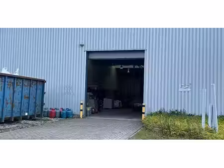 bâtiment d’entreprise à louer à overpelt pour € 1.800