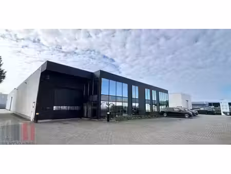 bâtiment d’entreprise à louer à turnhout pour € 11.859