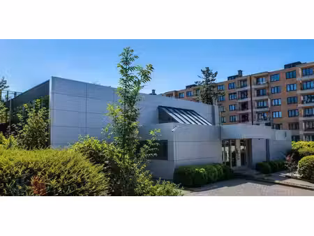 bâtiment d’entreprise à louer à wemmel pour € 10.650