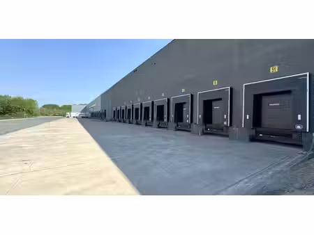 bâtiment d’entreprise à louer à willebroek pour € 46.275