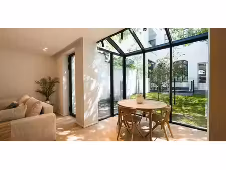 triplex à vendre à saint-josse-ten-noode pour € 695.000 avec 3 chambres à coucher