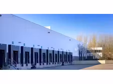 entrepôt à louer à bornem pour € 93.420