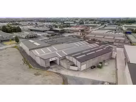 entrepôt à louer à kuurne pour € 10.000