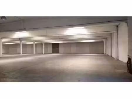 entrepôt à louer à westmalle pour € 1.667