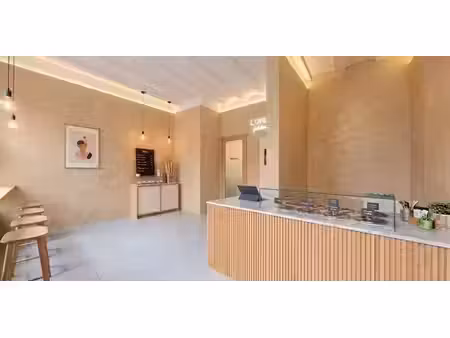 bien commercial à louer à gent pour € 895