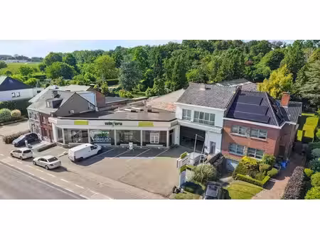 bâtiment commercial à vendre à tongeren pour € 695.000