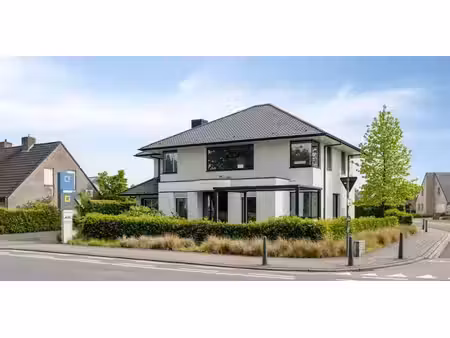 bureau à vendre à wevelgem pour € 675.000