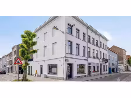 maison à vendre à molenbeek-saint-jean pour € 675.000 avec 3 chambres à coucher