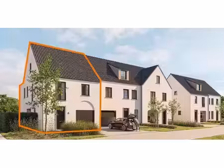 sous option - maison à vendre à hove avec 3 chambres à coucher