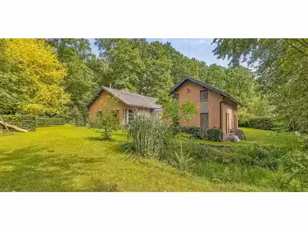 villa à vendre à heikruis pour € 750.000 avec 3 chambres à coucher