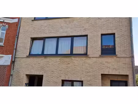 immeuble d'appartements à vendre à vlezenbeek pour € 739.000