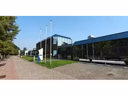 bâtiment d’entreprise à louer à wilrijk pour € 20.186
