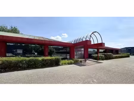 bâtiment d’entreprise à louer à westmalle pour € 10.417
