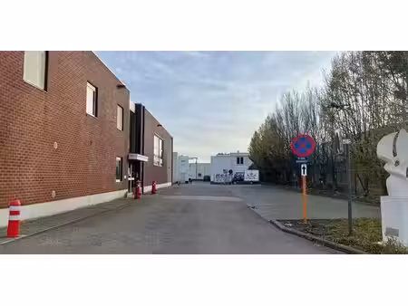 bâtiment d’entreprise à vendre à putte pour € 750.000