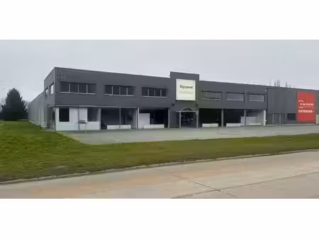 entrepôt à louer à lokeren pour € 13.700