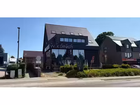 bien commercial à louer à overijse pour € 9.900