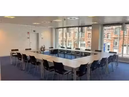 bâtiment d’entreprise à louer à leuven pour € 14.592
