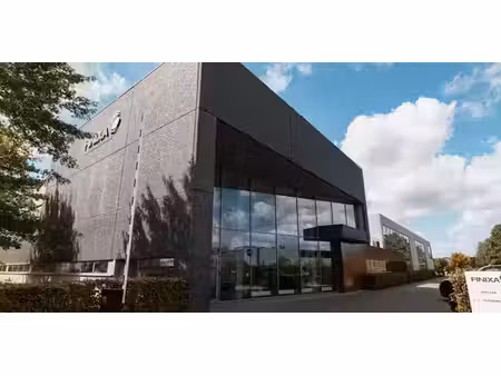bâtiment d’entreprise à louer à burcht pour € 38.333