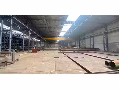 entrepôt à louer à clabecq pour € 25.000