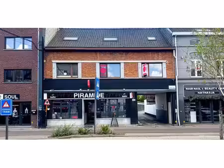 bien commercial à vendre à ledeberg pour € 475.000 avec 3 chambres à coucher