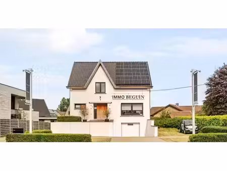 bien commercial à vendre à sint-eloois-vijve pour € 499.500 avec 3 chambres à coucher