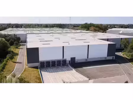 bâtiment d’entreprise à louer à willebroek pour € 92.485