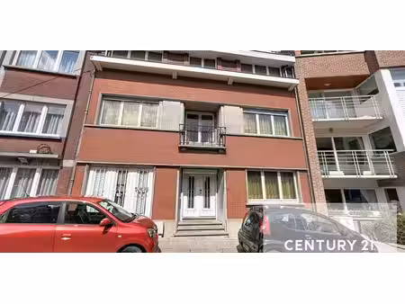 maison à vendre à braine-l'alleud pour € 499.000 avec 6 chambres à coucher