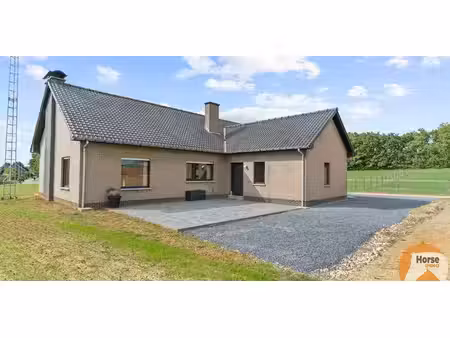 ferme à vendre à schaffen pour € 825.000 avec 3 chambres à coucher