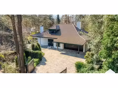villa-manoir à vendre à neerpelt pour € 749.000 avec 3 chambres à coucher