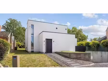 maison exceptionnelle à vendre à hees pour € 849.000 avec 5 chambres à coucher