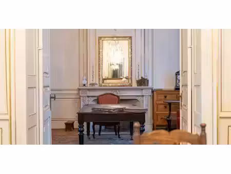 sous option - bien commercial à vendre à ath